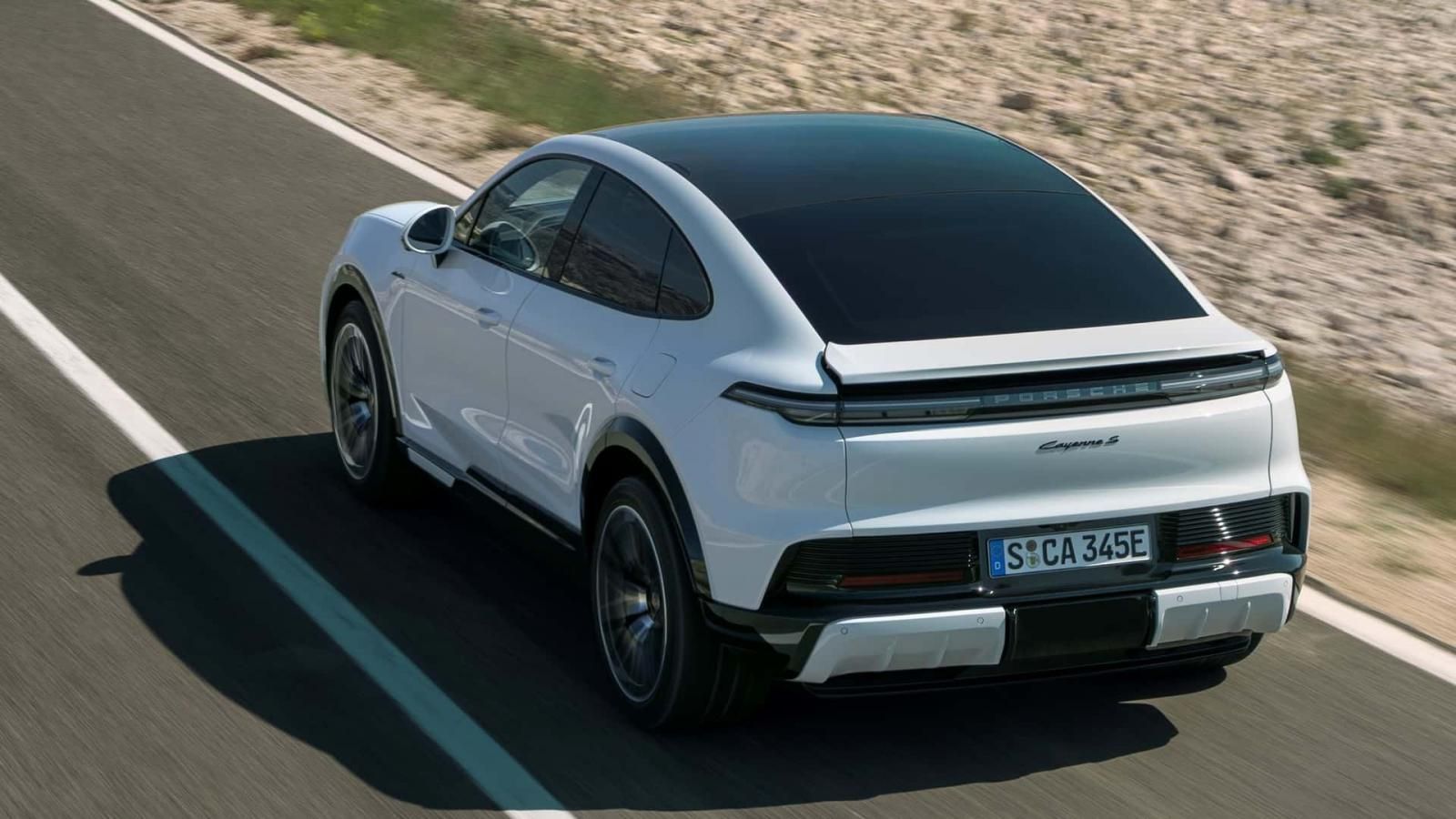 Ντεμπούτο για την Porsche Cayenne Coupe Electric με 1.156 άλογα